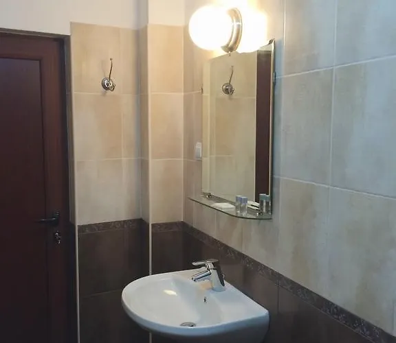 White House Penzion 3*